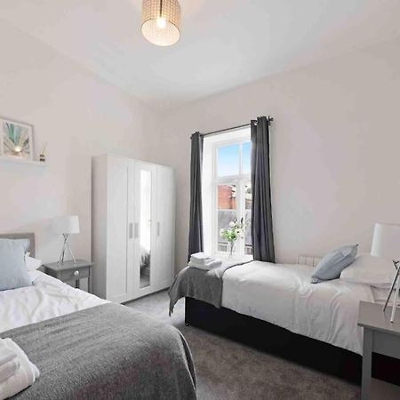Town Center Apartment In Bishops Stortford Birchanger Exterior foto